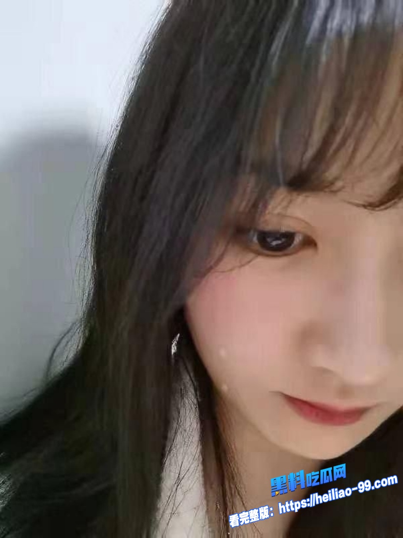 清纯眼镜大学生调教不雅视频曝光2