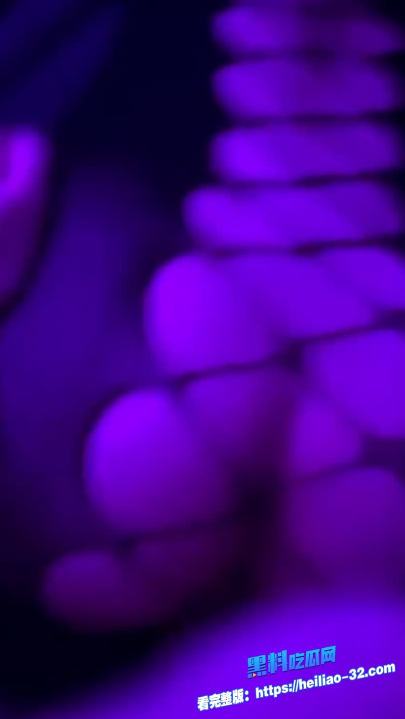 塌房大瓜抖音340万粉丝cos女神 白姨 被爆性爱视频身着情趣内衣被爆肏大肥臀高颜值女神瞬间变母狗 8