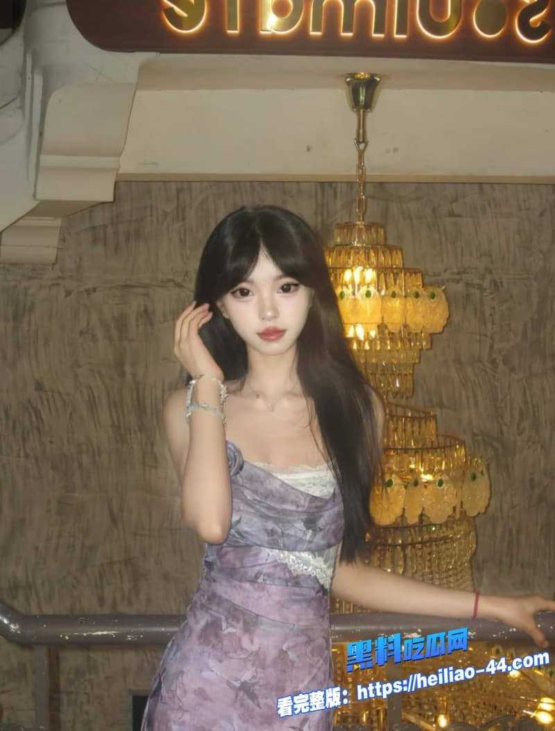 真实家庭乱伦表哥酒店疯狂调教正在上大学的表妹无套后入插的骚穴都外翻了5 真实家庭乱伦表哥酒店疯狂调教正在上大学的表妹无套后入插的骚穴都外翻了5