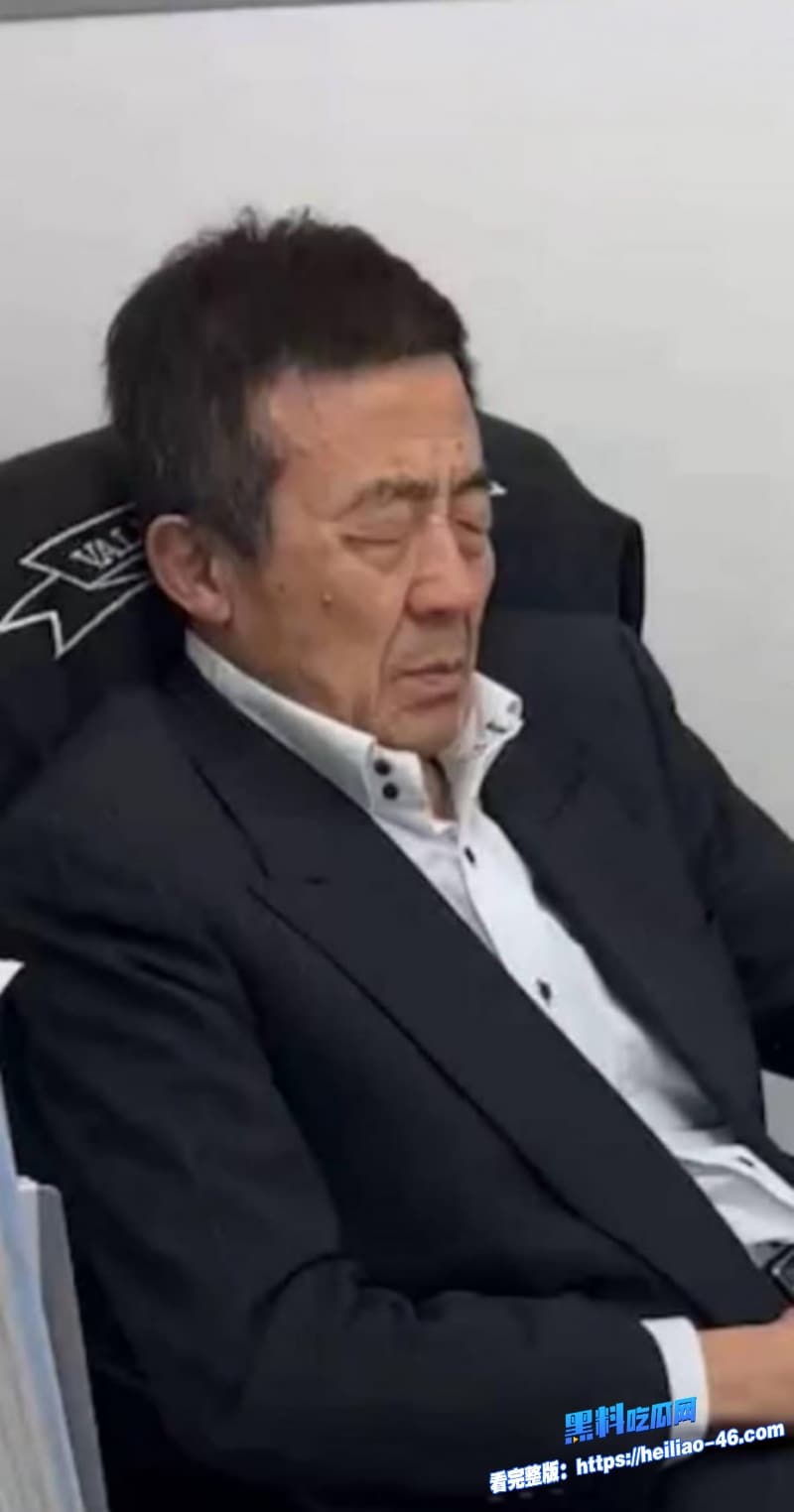 上海籍日本校长汤川康博猥亵上百名中国女性双飞留学生母女视频遭曝光出来全网围观7