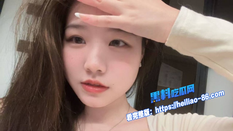 娇小可爱小黄毛妹子性爱视频 颜值高大奶主动骑乘 口交上位浪叫撩狼友 直播撩骚图3