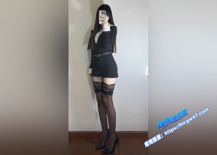 抖音擦边网红 可爱的糖 高颜值反差美女 高跟黑丝玉足 大尺度自慰视频流出 骚气十足19 抖音擦边网红 可爱的糖 高颜值反差美女 高跟黑丝玉足 大尺度自慰视频流出 骚气十足19