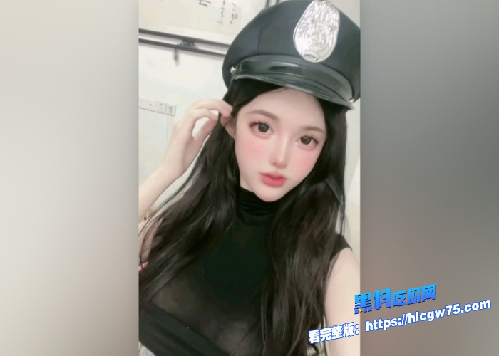 抖音67万粉擦边网红崔崔567土豪狂刷飞机开启会议室真空直播巨乳诱惑录屏各种大尺度骚到没边儿 图2