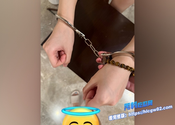 推特高颜值好身材少女御姐小小绘0507Huihui 大尺度金主福利视频完整版曝光白虎馒头逼看着是真的不错 图9 推特高颜值好身材少女御姐小小绘0507Huihui 大尺度金主福利视频完整版曝光白虎馒头逼看着是真的不错 图9