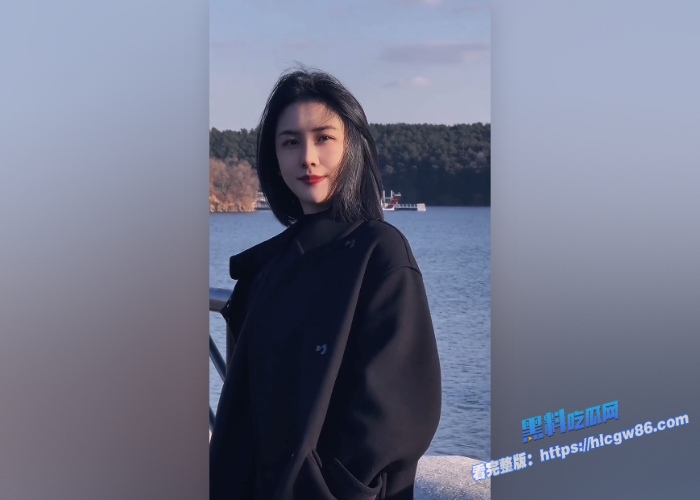 禁忌黑丝脚交性感母亲玉足撸儿子鸡巴 6 禁忌黑丝脚交性感母亲玉足撸儿子鸡巴 6