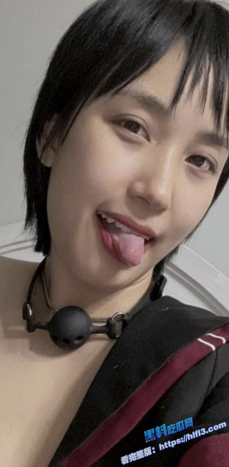 成都反差骚母狗舞蹈老师 胡可煊 掰开小穴给网友观看 被网友约出来无套爆操！1