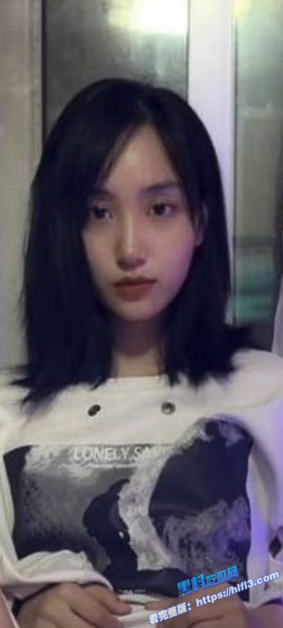 成都反差骚母狗舞蹈老师 胡可煊 掰开小穴给网友观看 被网友约出来无套爆操！3