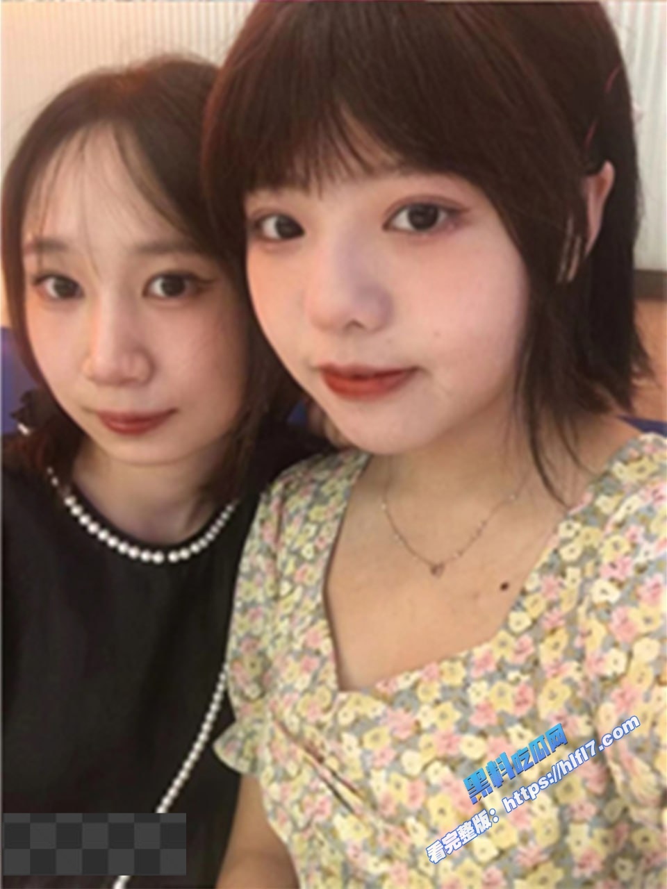 极品清纯大一学生妹 背着男友出轨摄影师 深喉口交技术高超 俨然一副骚母狗样子！2