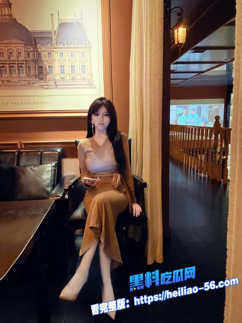 真实姐弟乱伦失恋姐姐浴室找弟弟散心谁知竟被按在墙上无套后入猛干最后骚穴直接被灌满精液 1 真实姐弟乱伦失恋姐姐浴室找弟弟散心谁知竟被按在墙上无套后入猛干最后骚穴直接被灌满精液 1