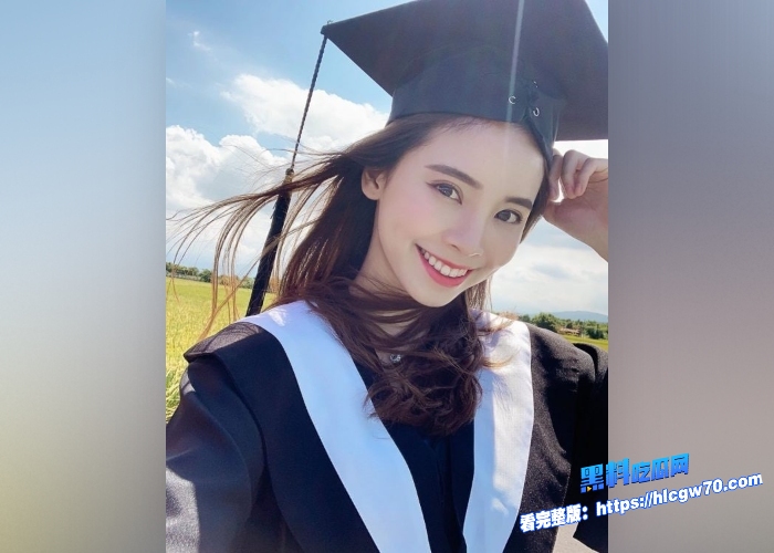 台湾硕士高材生陈佳琪惨遭剧组诈骗全裸试镜视频流出读到硕士还被这些低级的诈骗手段给骗到真是胸大无脑 8 台湾硕士高材生陈佳琪惨遭剧组诈骗全裸试镜视频流出读到硕士还被这些低级的诈骗手段给骗到真是胸大无脑 8