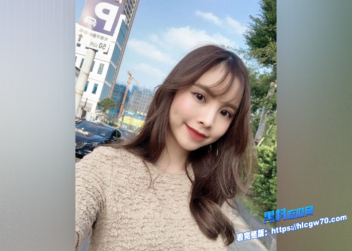 台湾硕士高材生陈佳琪惨遭剧组诈骗全裸试镜视频流出读到硕士还被这些低级的诈骗手段给骗到真是胸大无脑 9 台湾硕士高材生陈佳琪惨遭剧组诈骗全裸试镜视频流出读到硕士还被这些低级的诈骗手段给骗到真是胸大无脑 9