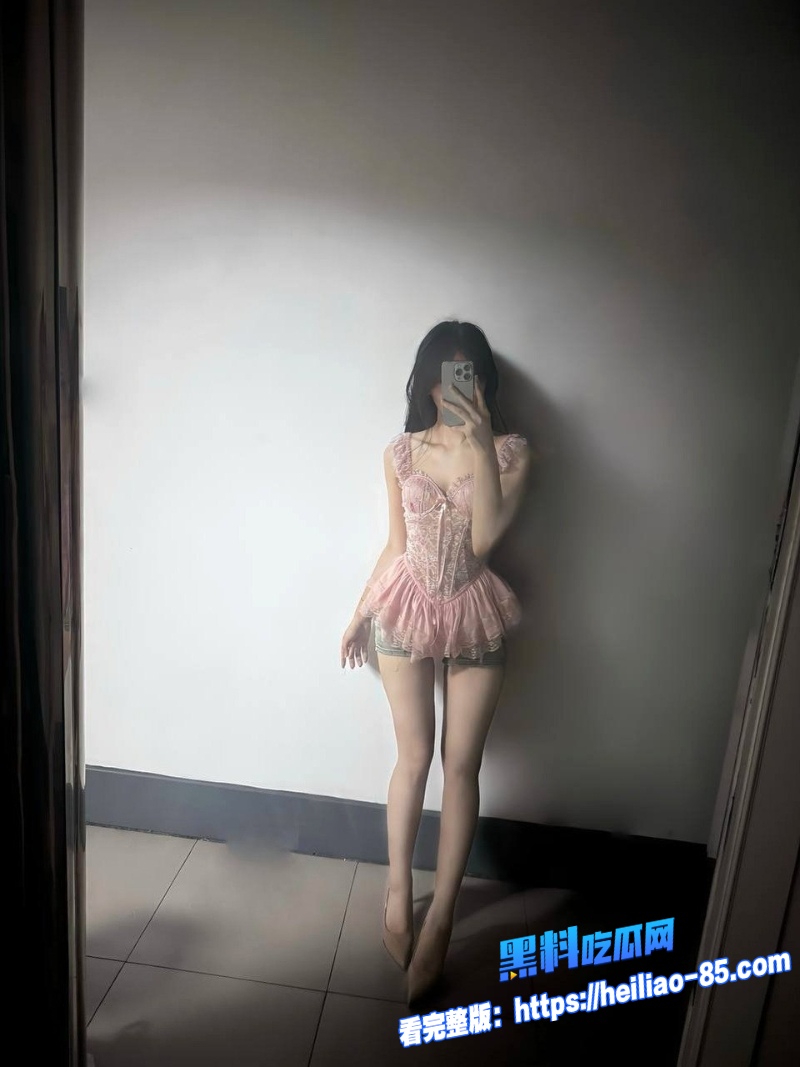 台湾巨乳AV女优翁雨澄3 台湾巨乳AV女优翁雨澄3
