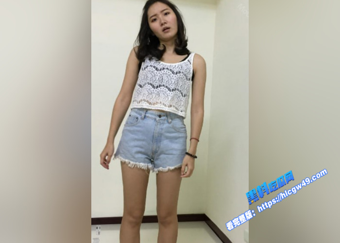 电台人妻少妇 风韵犹存 和情人打炮不雅视频曝光 黑森林茂密一看就是性欲极强 爆插小骚穴1