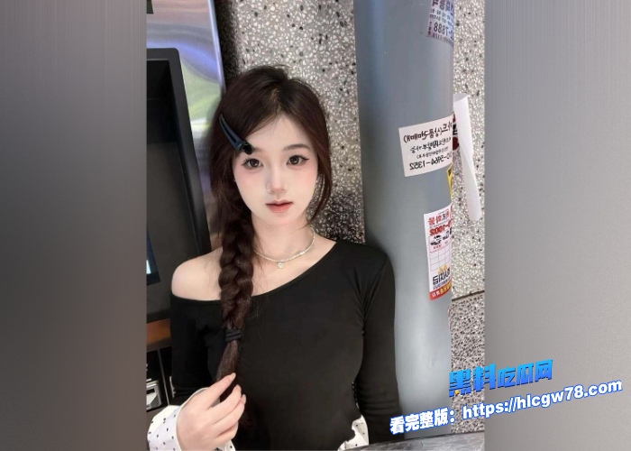 海角乱伦花季美少女妹妹在阳台和男友煲电话粥哥哥新生醋意强行把妹妹按到满腔醋意化为动力暴力猛插 图1 海角乱伦花季美少女妹妹在阳台和男友煲电话粥哥哥新生醋意强行把妹妹按到满腔醋意化为动力暴力猛插 图1