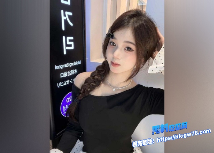 海角乱伦花季美少女妹妹在阳台和男友煲电话粥哥哥新生醋意强行把妹妹按到满腔醋意化为动力暴力猛插 图2 海角乱伦花季美少女妹妹在阳台和男友煲电话粥哥哥新生醋意强行把妹妹按到满腔醋意化为动力暴力猛插 图2