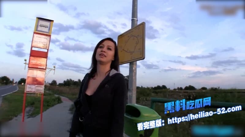 捷克街头搭讪高冷拜金女见钱眼开车震完还喊去我家续摊见大屌瞬间跪舔态度太真实了 12 捷克街头搭讪高冷拜金女见钱眼开车震完还喊去我家续摊见大屌瞬间跪舔态度太真实了 12