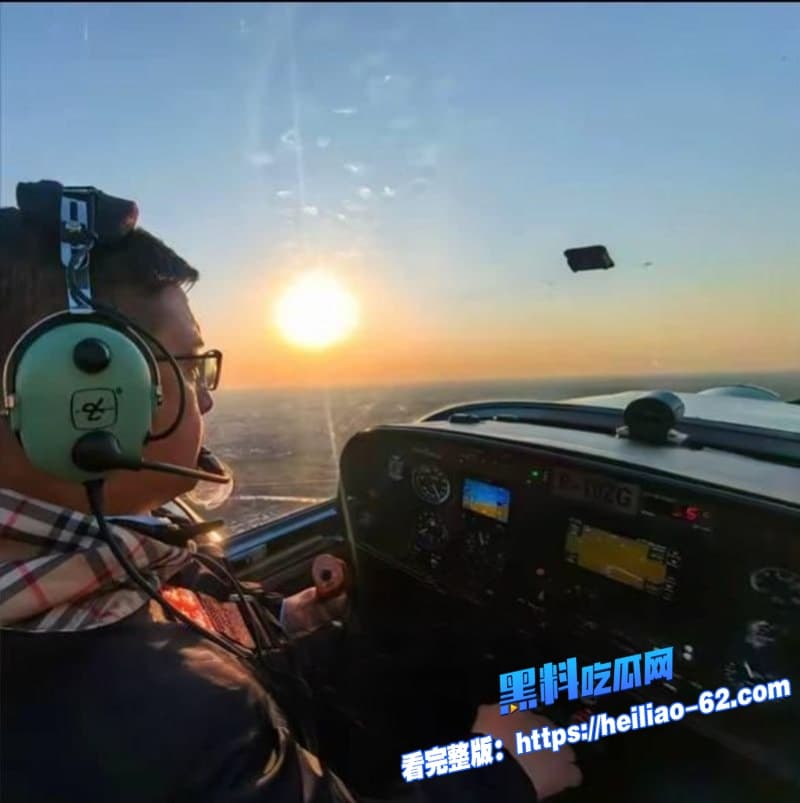 石家庄萌匠社老板郝志江约炮视频曝光科级公务员健身少妇沦为母狗随便操6