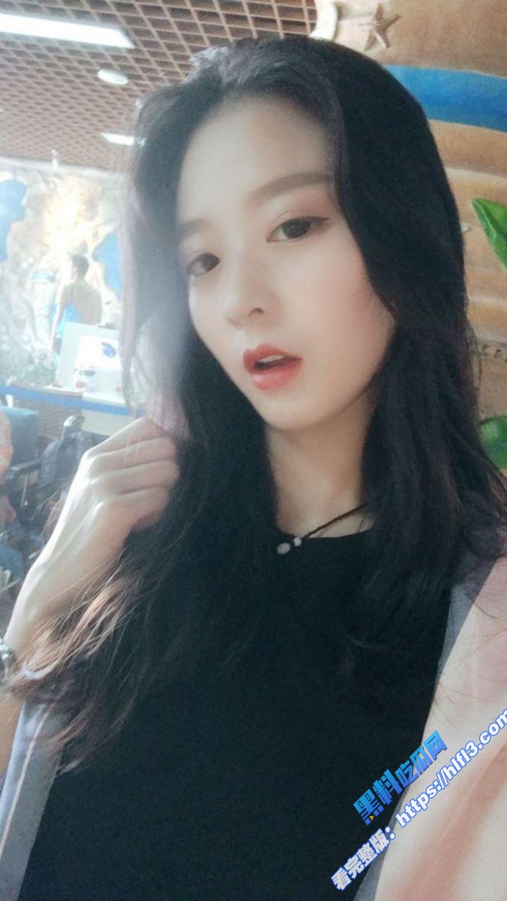 百度云泄密！河南人妻小少妇笑容超甜美 床上一边口交一遍骚叫 表情淫荡极度反差！2