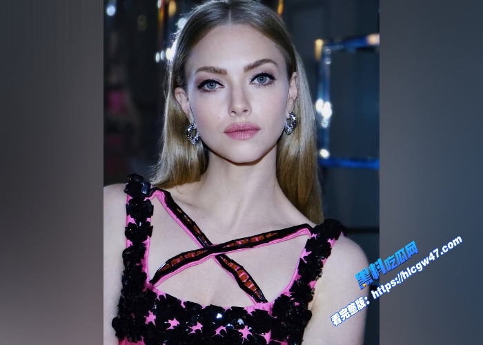 北美小花旦阿曼达·塞弗里德(Amanda Seyfried真空露逼写真与性爱视频整理符合亚洲审美的女星 图4WH700x500px 北美小花旦阿曼达·塞弗里德(Amanda Seyfried真空露逼写真与性爱视频整理符合亚洲审美的女星 图4WH700x500px