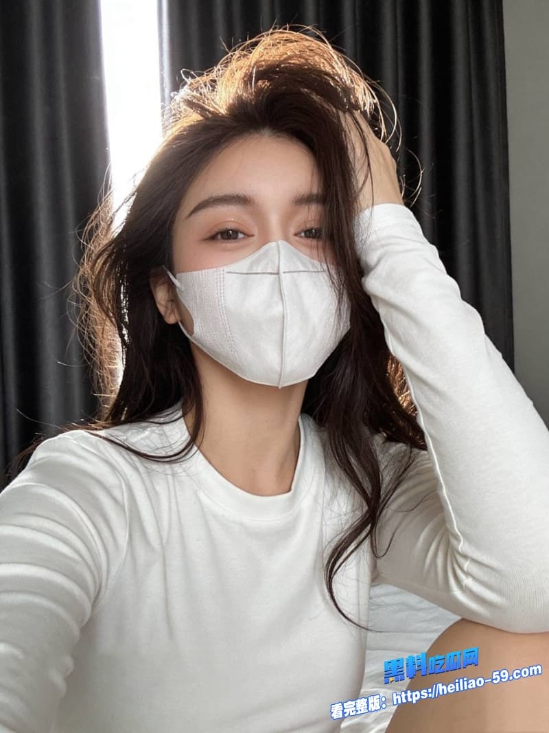 推特反差网红小小t线下约金主开房狂干清纯学生妹秒变发情母狗3 推特反差网红小小t线下约金主开房狂干清纯学生妹秒变发情母狗3