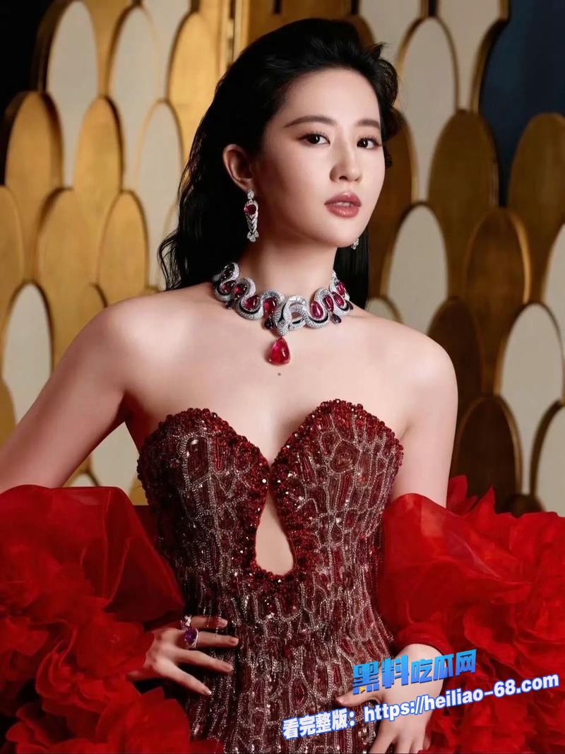 AI爆改四大名捕刘亦菲和江疏影成人版众女星多人性交高潮不断4 AI爆改四大名捕刘亦菲和江疏影成人版众女星多人性交高潮不断4