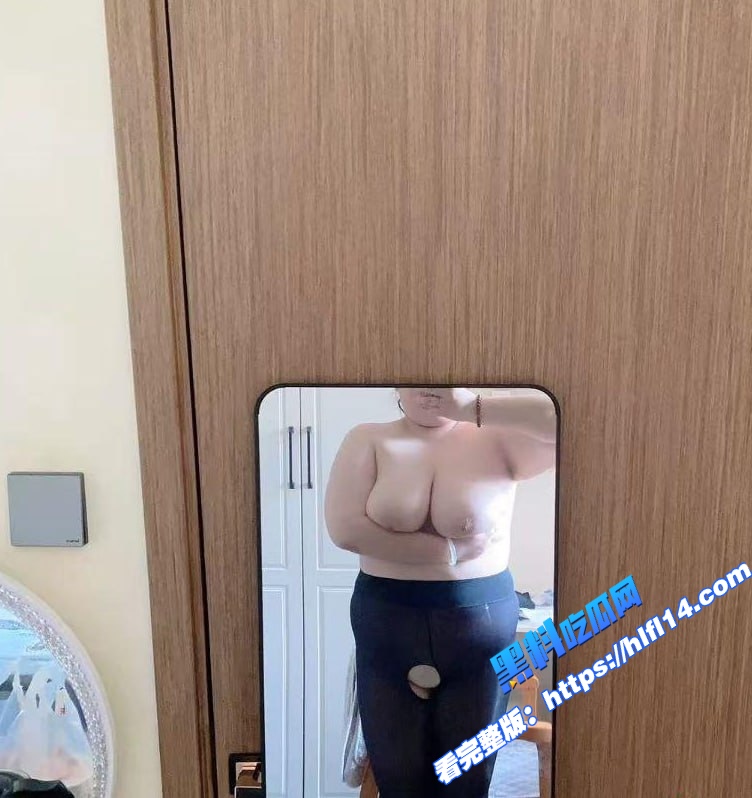 河北抖音网红护士 S嘉嘉爱睡觉 私拍流出 黑丝巨乳自慰高潮 假阳具抽插浪叫不断！图2