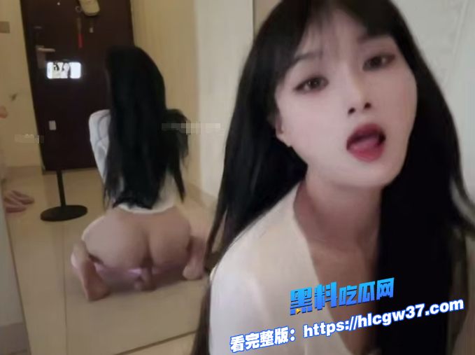 花椒极品高颜值纯欲脸少女恩熙土豪高价定制视频掰穴道具自慰不够爽还让狗舔逼爽翻天 4 花椒极品高颜值纯欲脸少女恩熙土豪高价定制视频掰穴道具自慰不够爽还让狗舔逼爽翻天 4