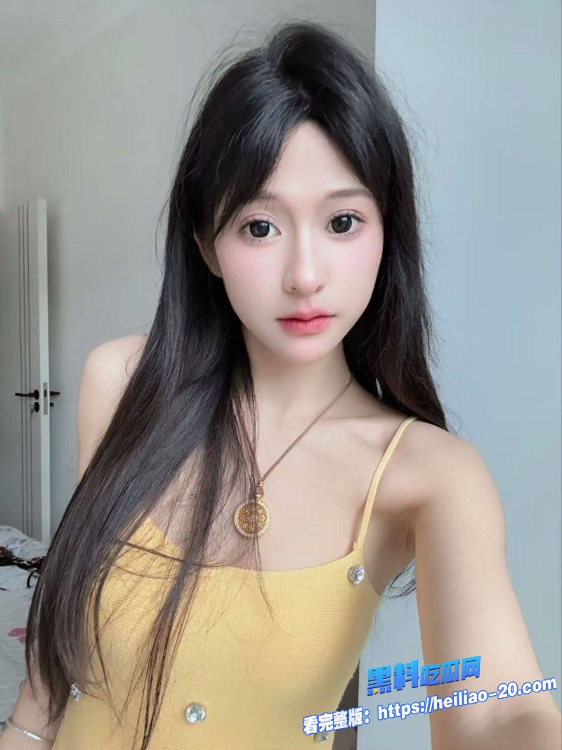 清纯妹妹蹭蹭哥哥结果变内射爸妈在家哥求轻点顶到子宫怕怀孕 3