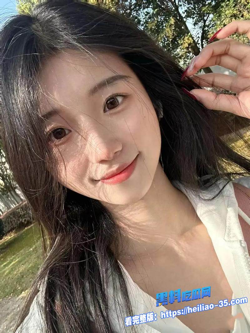 父女乱伦这么漂亮的白虎女儿被兽父侵犯内射清纯少女彻底沦陷4