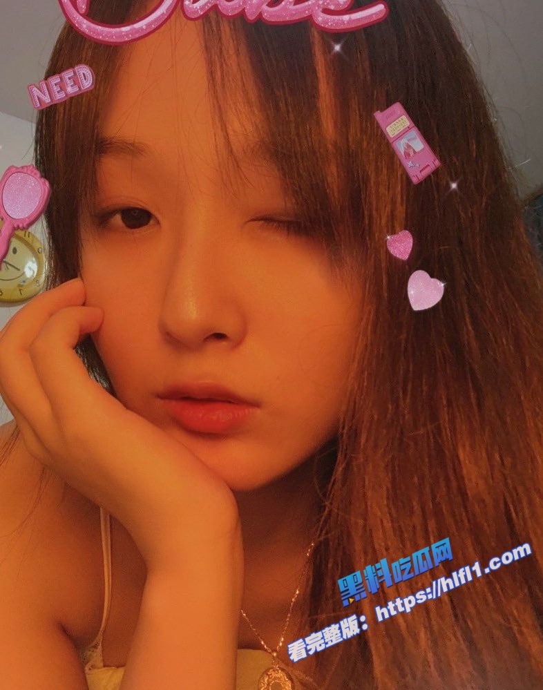 长相清纯可爱的妹子 在酒店被男友疯狂抽插爆操 插到强制高潮 都把妹子操哭了！2