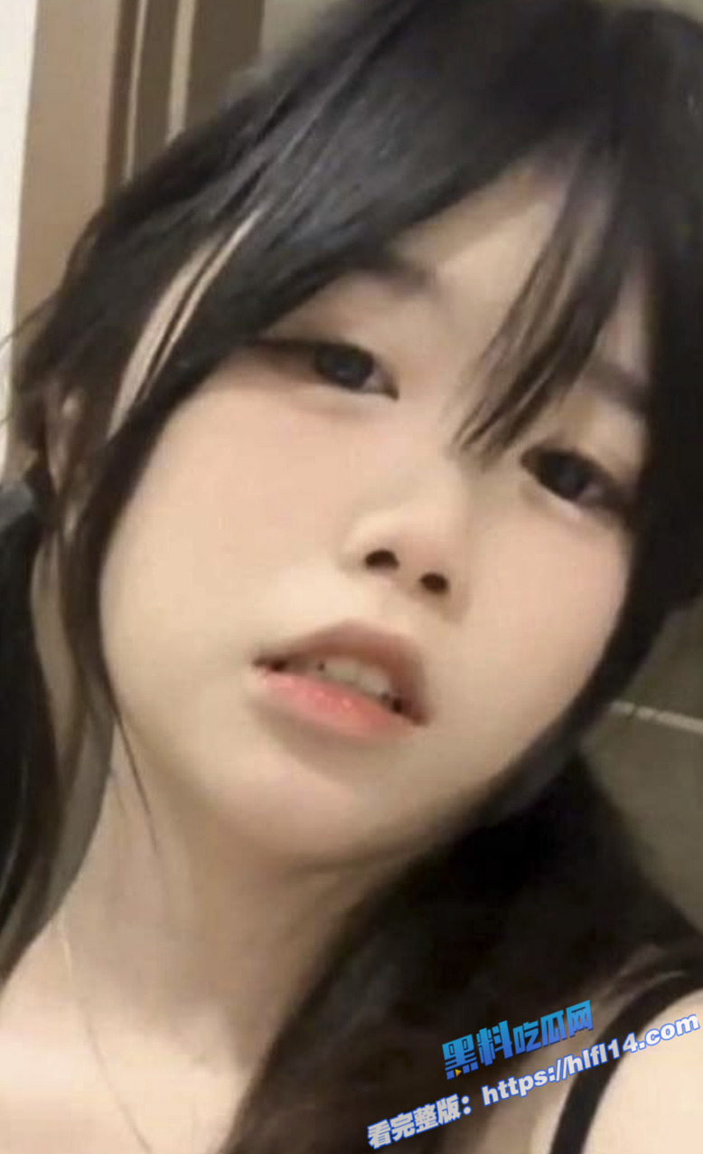 抖音极品 萝莉主播 少女清纯外表暗藏骚浪！母狗化身 揉奶自慰视频流出！2