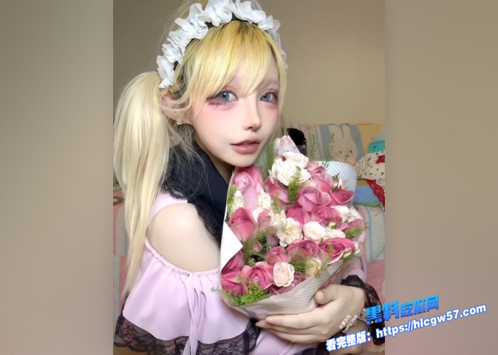 B站最强巨乳反差福利姬 肥嘟嘟右卫门 极致阿黑颜小母狗，核弹巨乳一流颜值，付费福利曝光，乳头竟然还有乳钉 10