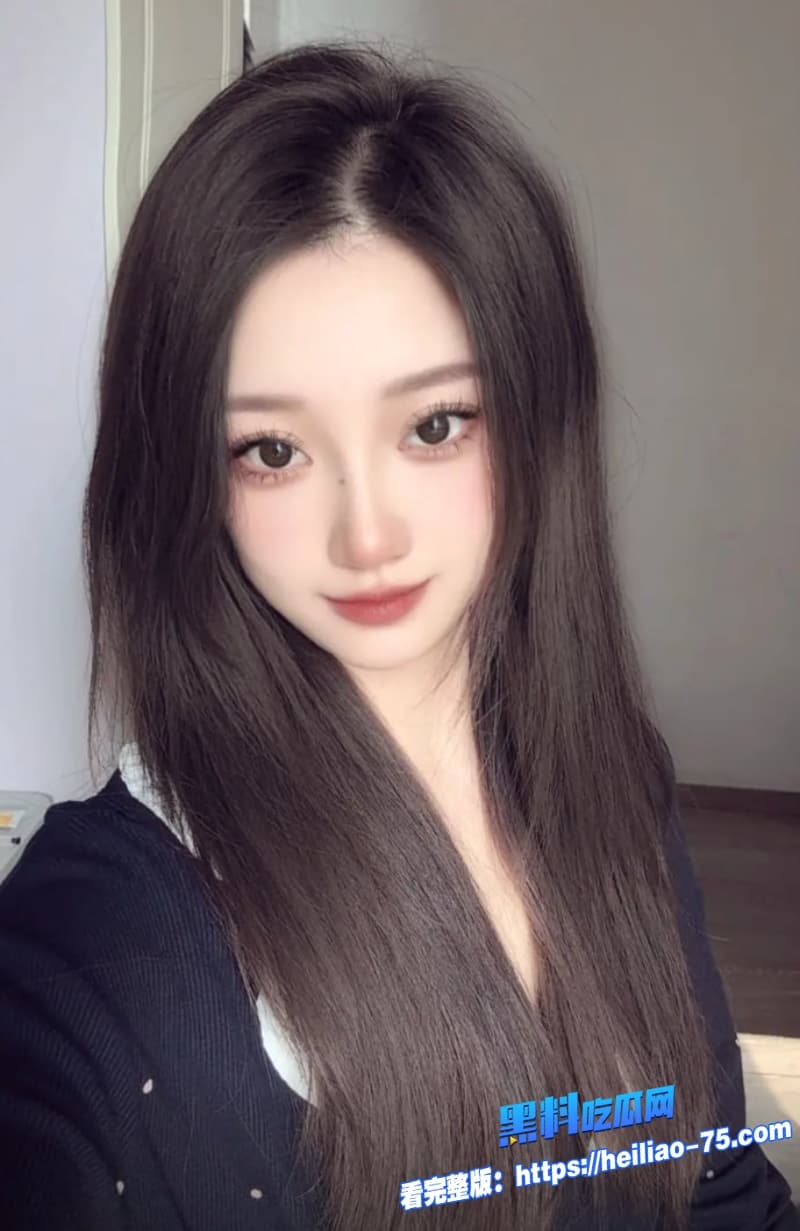 真实兄妹乱伦亲哥哥猛操清纯妹妹无套内射骚穴操得她浪叫不止整个画面既淫荡又诱惑5