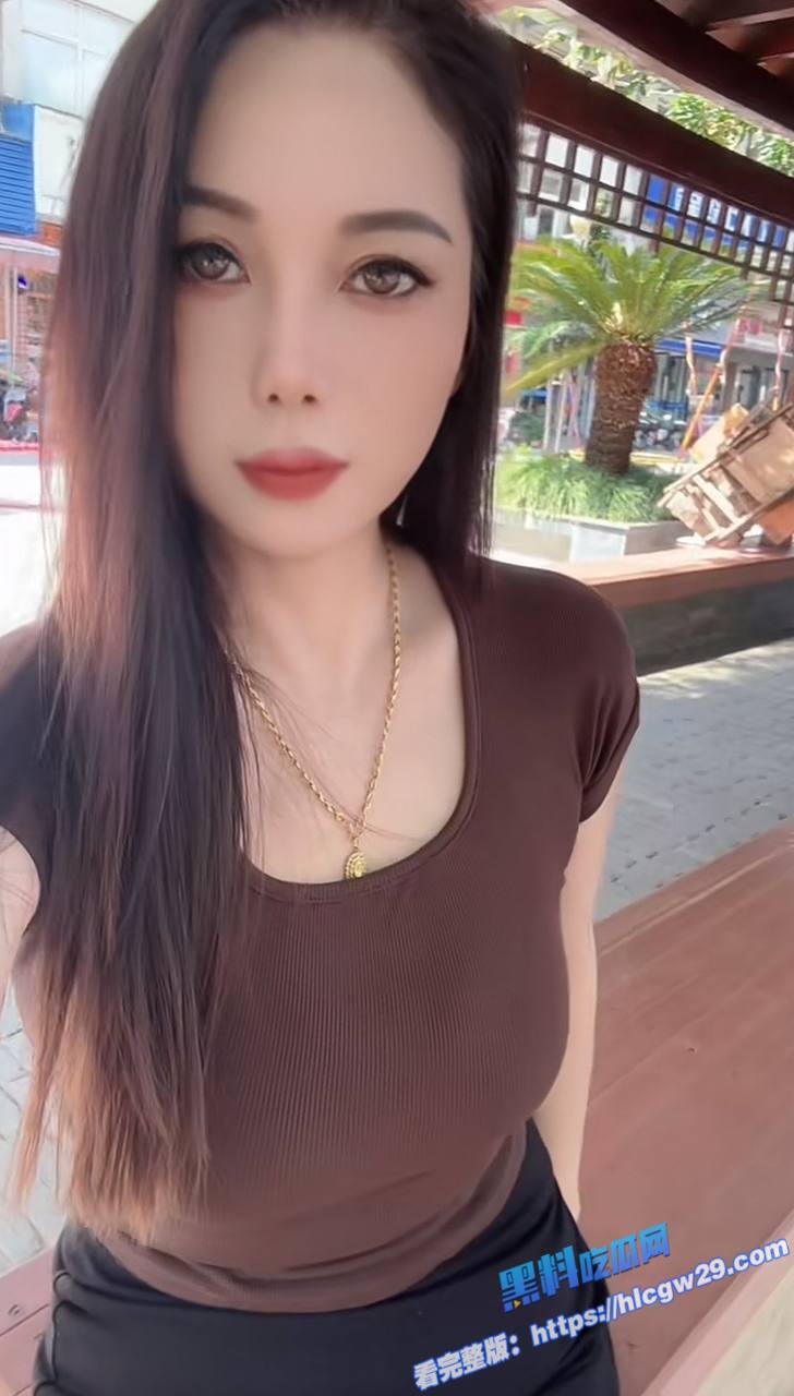 抖音20万粉丝 芬姐 下线约炮大哥私拍视频流出!喜欢少妇穿丝袜的进4 抖音20万粉丝 芬姐 下线约炮大哥私拍视频流出!喜欢少妇穿丝袜的进4