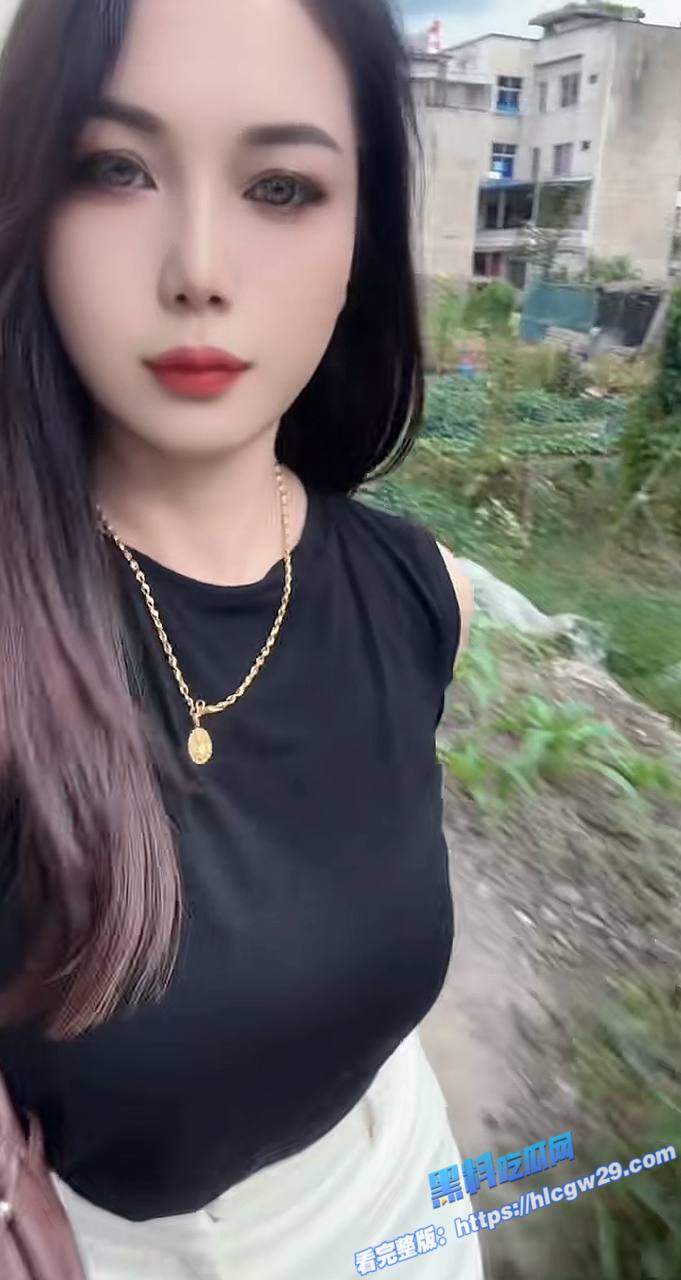 抖音20万粉丝 芬姐 下线约炮大哥私拍视频流出!喜欢少妇穿丝袜的进17 抖音20万粉丝 芬姐 下线约炮大哥私拍视频流出!喜欢少妇穿丝袜的进17