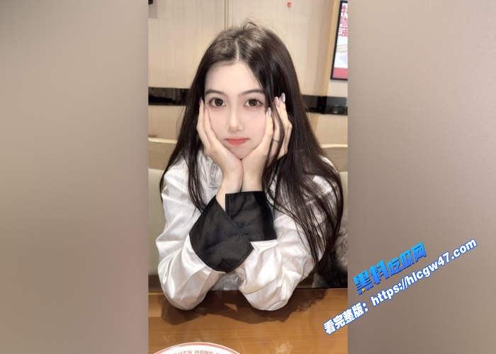 瓜友投稿极品高颜值女朋友lisa可遇不可求的微胖类型自慰口交样样都会 图2WH700x500px