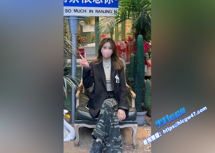 南京大学高颜值女神 与男友自拍视频被曝光 黑丝母狗口交后入 淫叫不断3 南京大学高颜值女神 与男友自拍视频被曝光 黑丝母狗口交后入 淫叫不断3