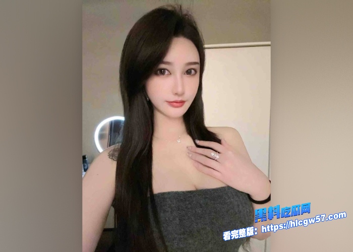 海角乱伦大神梦想是母姨双飞第四期今天终于感受到了小姨的深喉口功太牛了直接都爽的起飞了 图2
