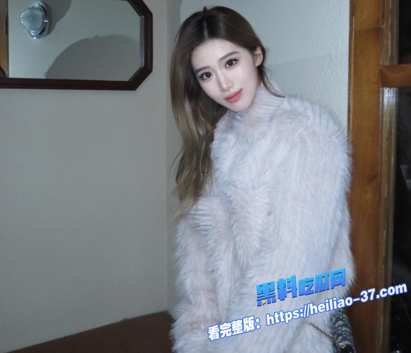 超绝颜值身材的骚货辣妹看着炮友粗大的肉棒就走不动道6 超绝颜值身材的骚货辣妹看着炮友粗大的肉棒就走不动道6
