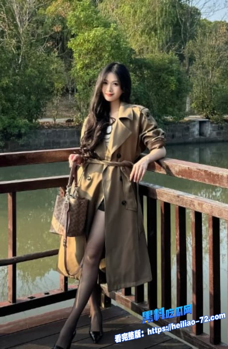 极品反差女神性爱视频流出身穿性感黑丝遭各种姿势暴力打桩娇喘声又软又骚3 极品反差女神性爱视频流出身穿性感黑丝遭各种姿势暴力打桩娇喘声又软又骚3