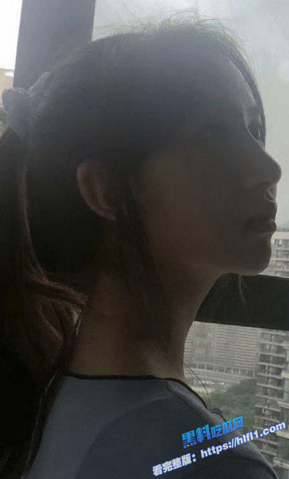 小情侣学生做爱 清纯美女被男友无套抽插内射 泛红的脸蛋超惹人爱！3