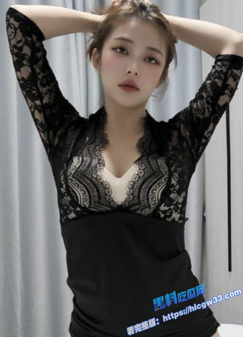 韩国健身福利姬 tinaislove 和男友到酒店开房角色扮演 喜欢被当成母狗调教 口交自慰扣逼完整视频流出1