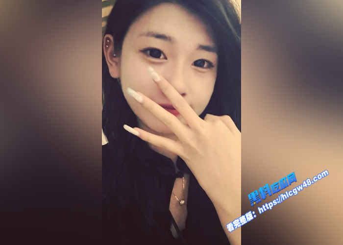 山东反差美女 李莹 为讨富二代男友欢心 自拍洗澡自慰视频发给男友 多毛黑森林骚穴 一看就性欲很旺盛2 山东反差美女 李莹 为讨富二代男友欢心 自拍洗澡自慰视频发给男友 多毛黑森林骚穴 一看就性欲很旺盛2