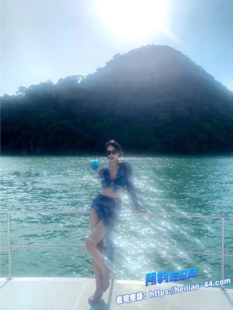 海角乱伦哥哥精虫上脑直接带妹妹去小区阅览室开干后入疯狂打桩刺激度直接拉满4 海角乱伦哥哥精虫上脑直接带妹妹去小区阅览室开干后入疯狂打桩刺激度直接拉满4