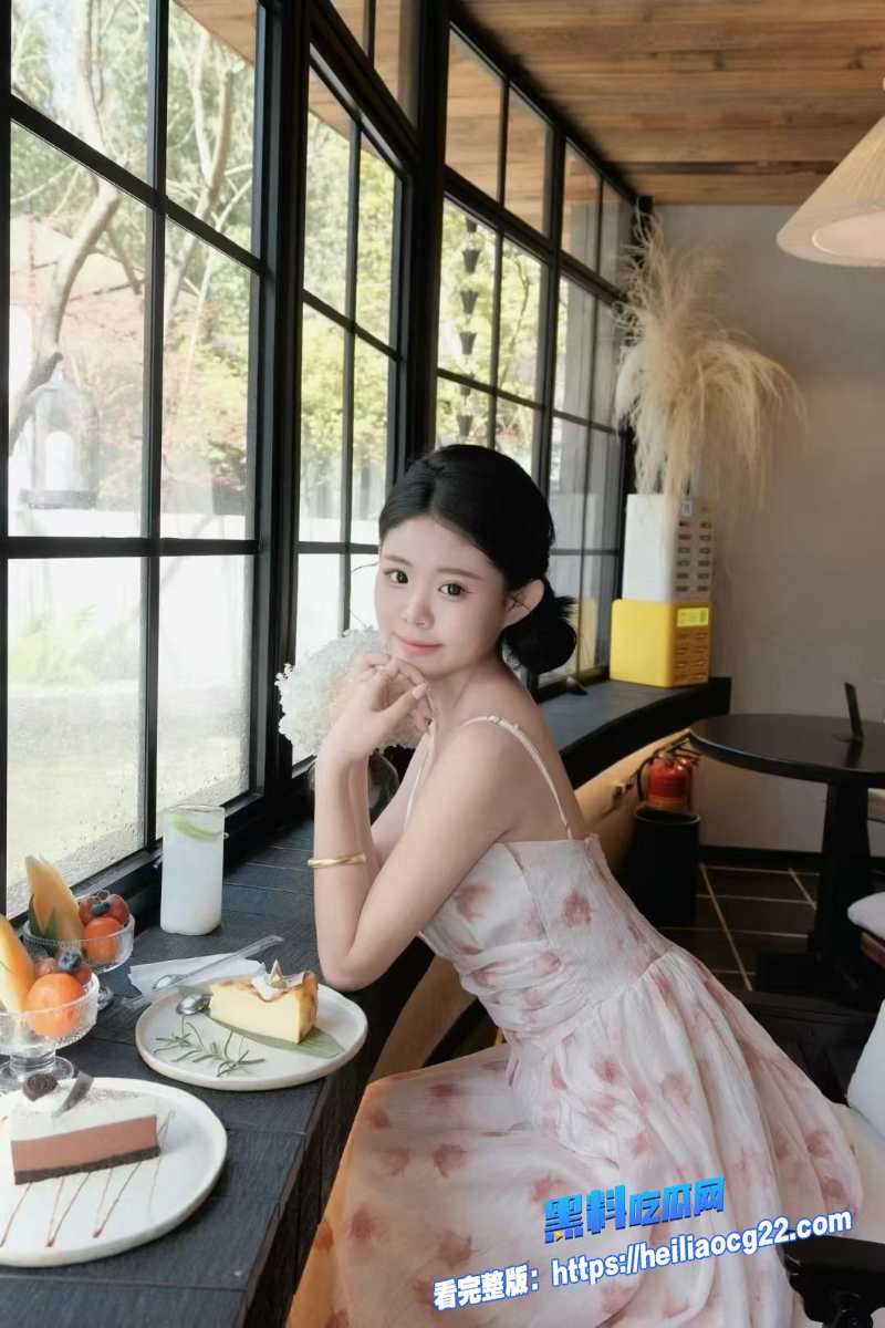 抖音网红肖雅婷1