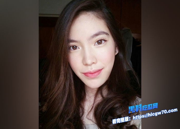 新加坡知名网红气质女神Bunnyjanjan经典实录性爱超长完整版视频流出各种男友角度直呼过瘾 6