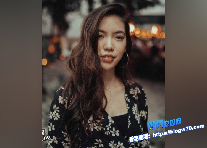 新加坡知名网红气质女神Bunnyjanjan经典实录性爱超长完整版视频流出各种男友角度直呼过瘾 7