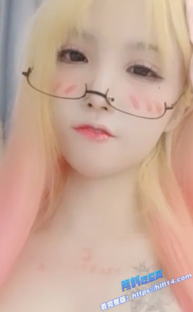 高颜值美女校花 极品身材道具自慰 粉嫩白虎嫩穴淫水哗哗！3