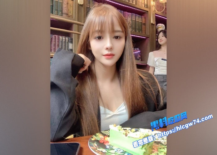 海角乱伦巨乳表姐一边练瑜伽一边遭表弟咸猪手练完瑜伽后直接上演激情戏码被表弟后入爆操无套中出这大奶子是真的大 图3 海角乱伦巨乳表姐一边练瑜伽一边遭表弟咸猪手练完瑜伽后直接上演激情戏码被表弟后入爆操无套中出这大奶子是真的大 图3