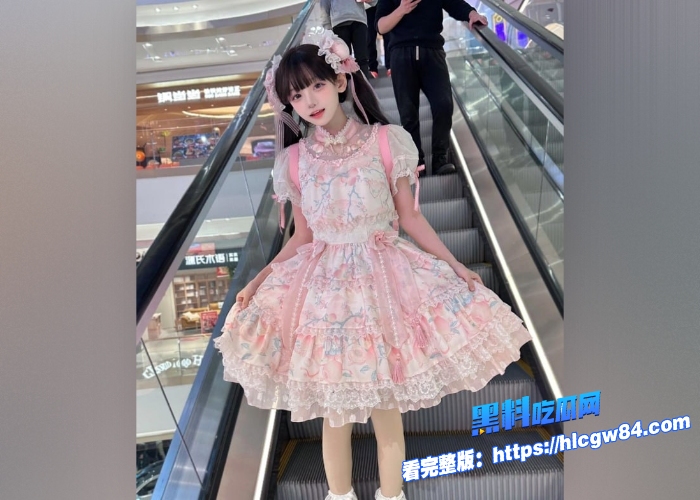 极品双马尾萝莉女友蒙眼无套狂操嫩逼多姿势爆草娇喘叫床酥麻诱惑嫩穴湿透高潮连连1 极品双马尾萝莉女友蒙眼无套狂操嫩逼多姿势爆草娇喘叫床酥麻诱惑嫩穴湿透高潮连连1